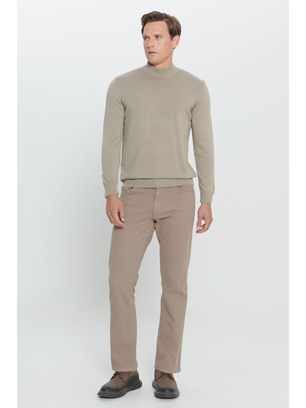 Bej Erkek Vizon Standart Fit Normal Kesim Yarım Balıkçı Yaka Pamuklu Triko Kazak-1