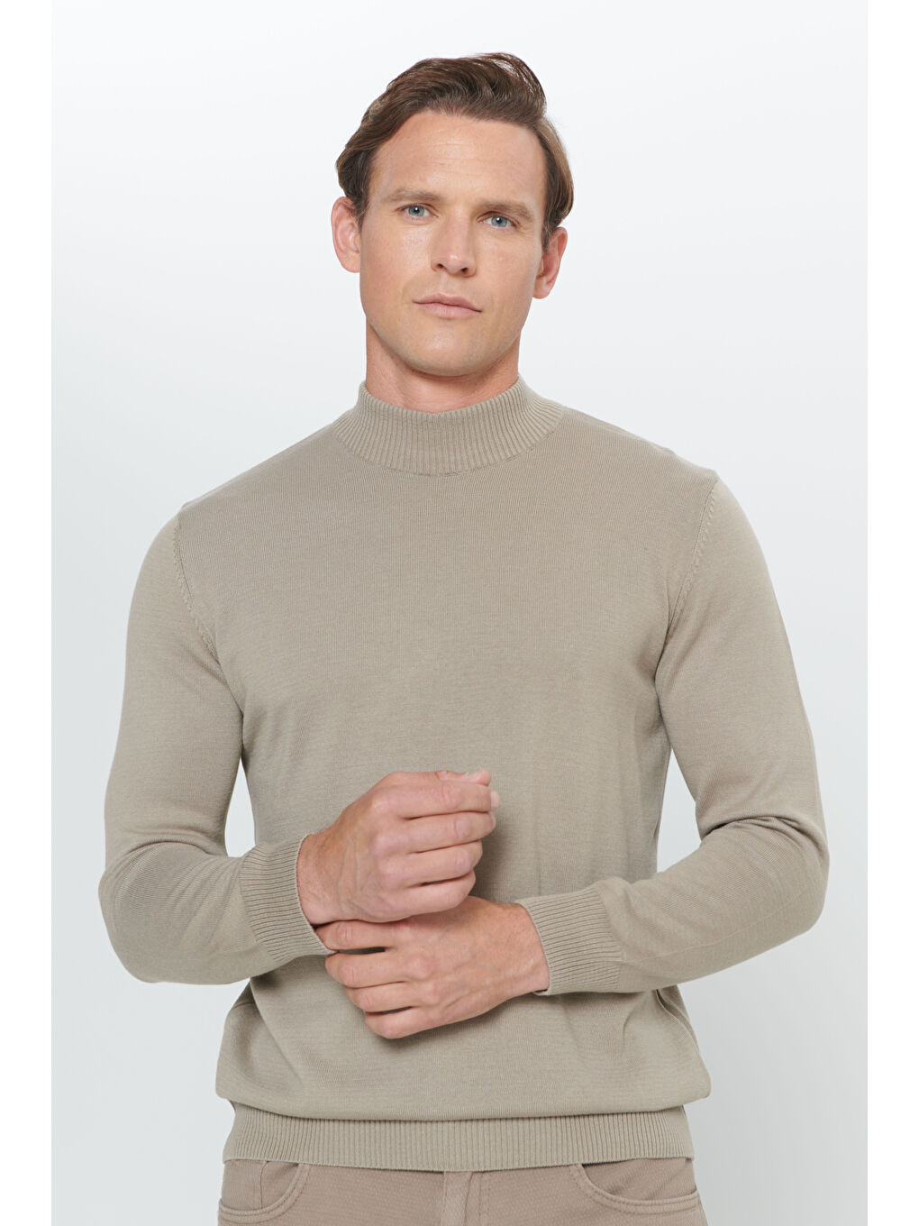 Bej Erkek Vizon Standart Fit Normal Kesim Yarım Balıkçı Yaka Pamuklu Triko Kazak-2