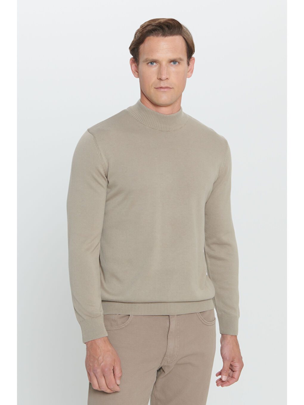 Bej Erkek Vizon Standart Fit Normal Kesim Yarım Balıkçı Yaka Pamuklu Triko Kazak-3