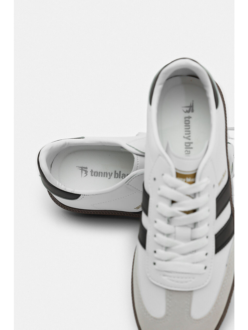 Kadın Beyaz Siyah Termo Taban Yanı Şeritli Bağcıklı Spor Ayakkabı-3