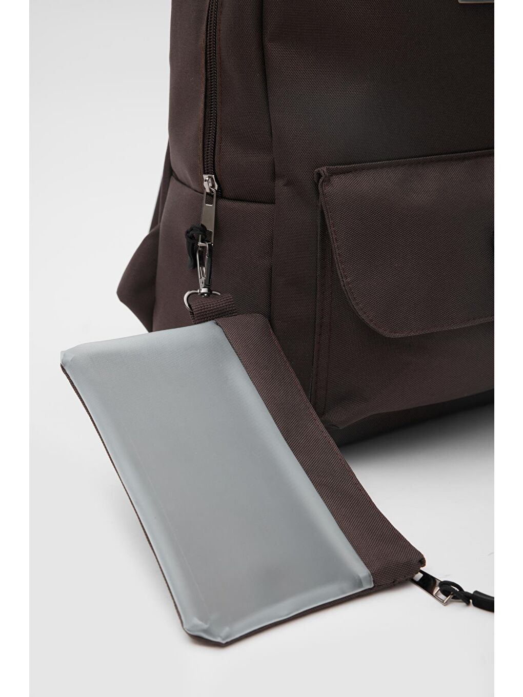 Kahverengi Evans Kalemlikli Sırt Çantası Acı Kahve-3