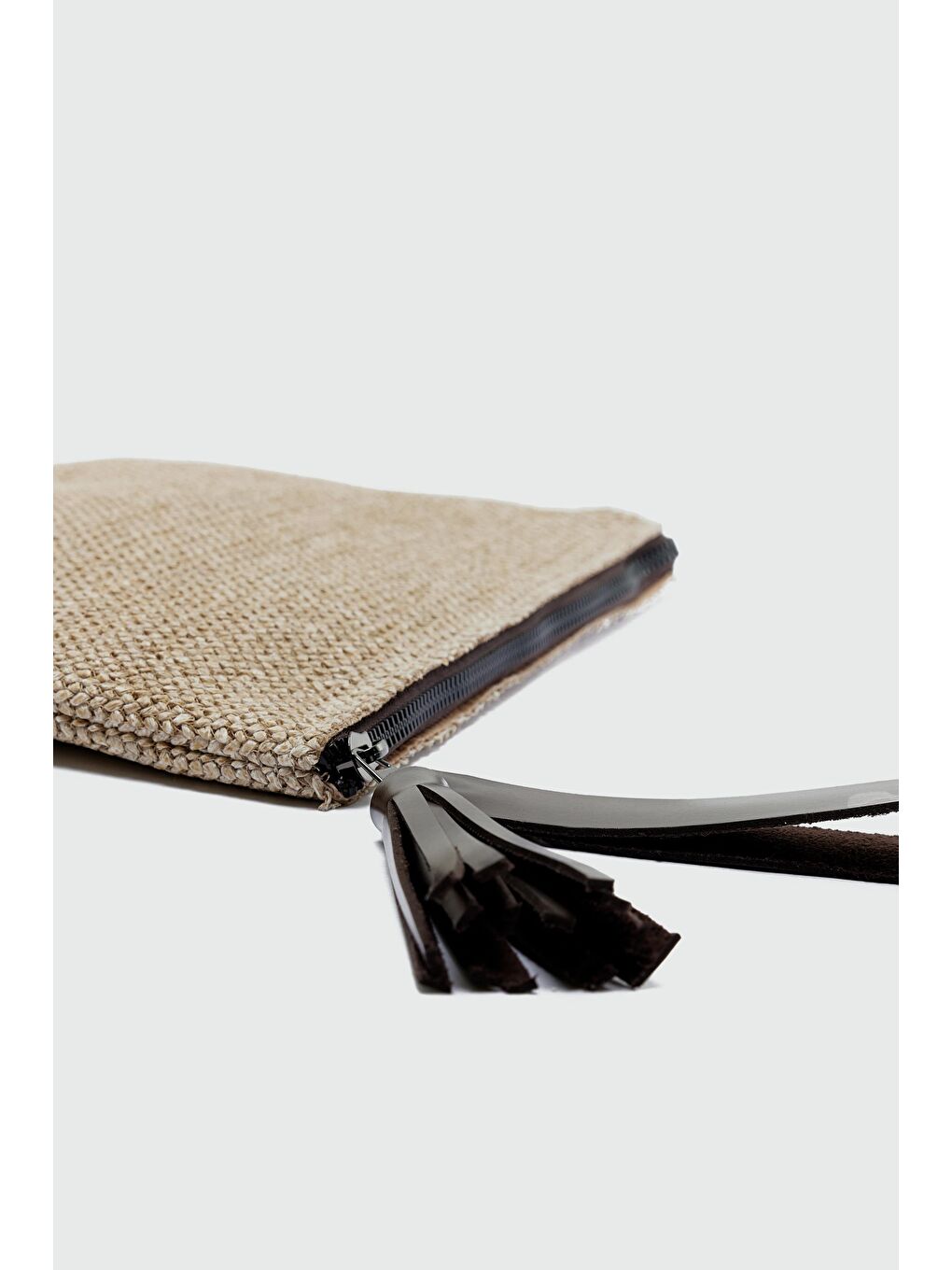 Kahverengi Juno Püskül Detaylı Hasır Clutch Çanta Kahve-1