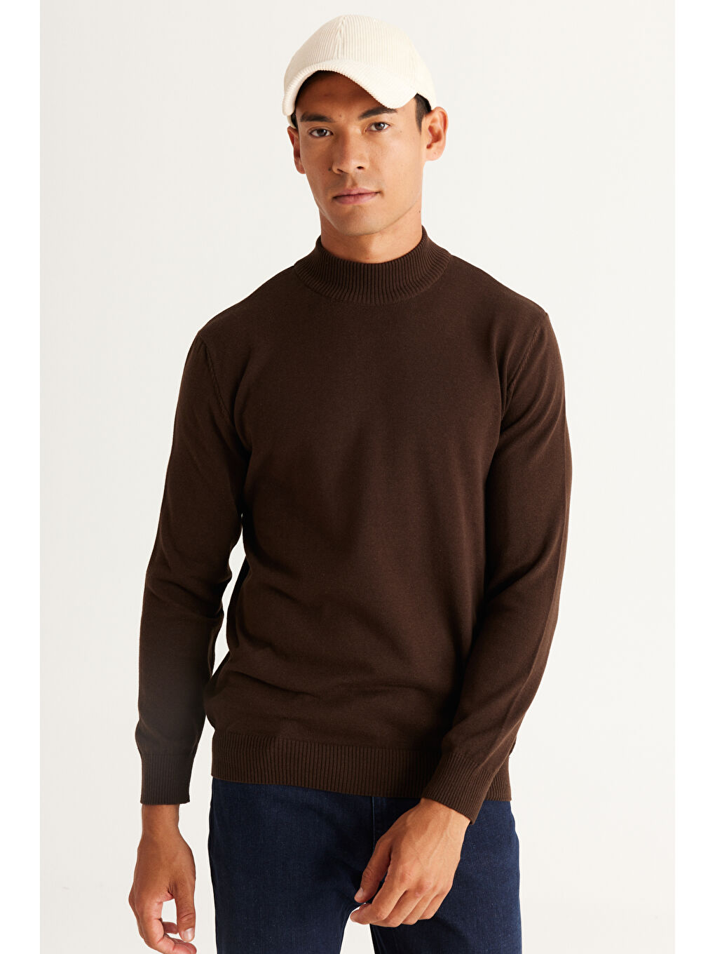 Erkek Kahverengi Standart Fit Normal Kesim Yarım Balıkçı Yaka Pamuklu Triko Kazak-1