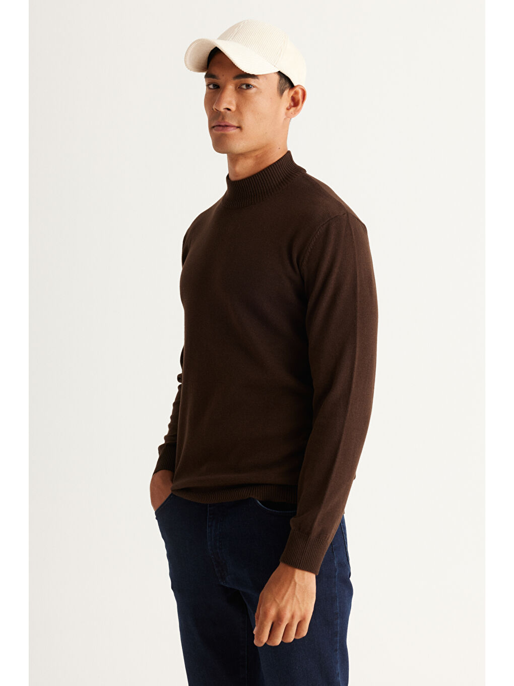 Erkek Kahverengi Standart Fit Normal Kesim Yarım Balıkçı Yaka Pamuklu Triko Kazak-2