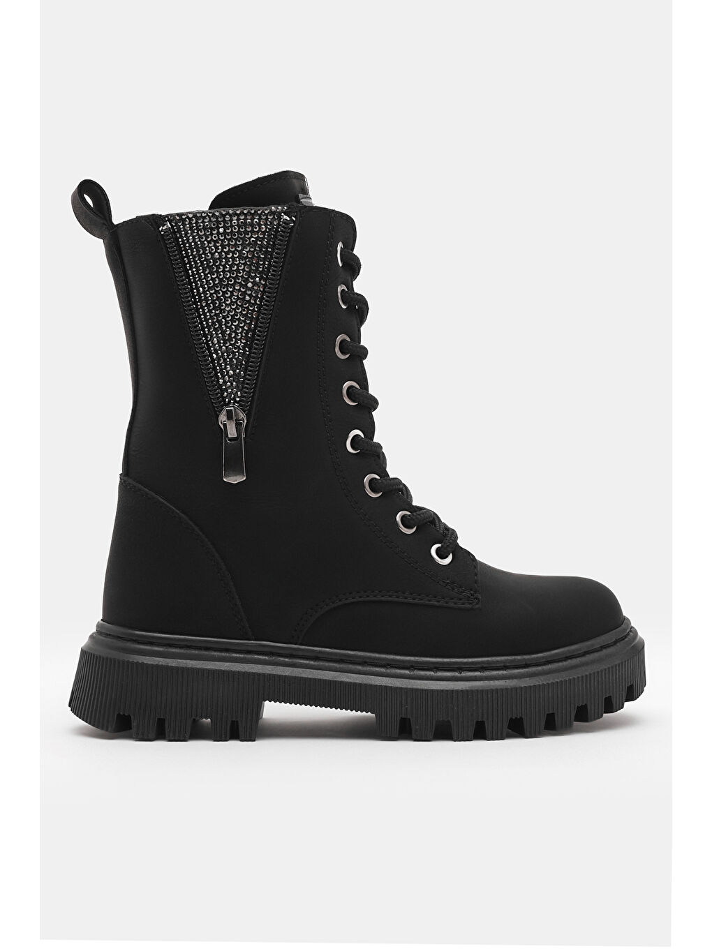 Kız Çocuk Siyah Mat Termo Taban Yanı Fermuarlı Taş Detaylı Bağcıklı ve Fermuarlı Bot-1