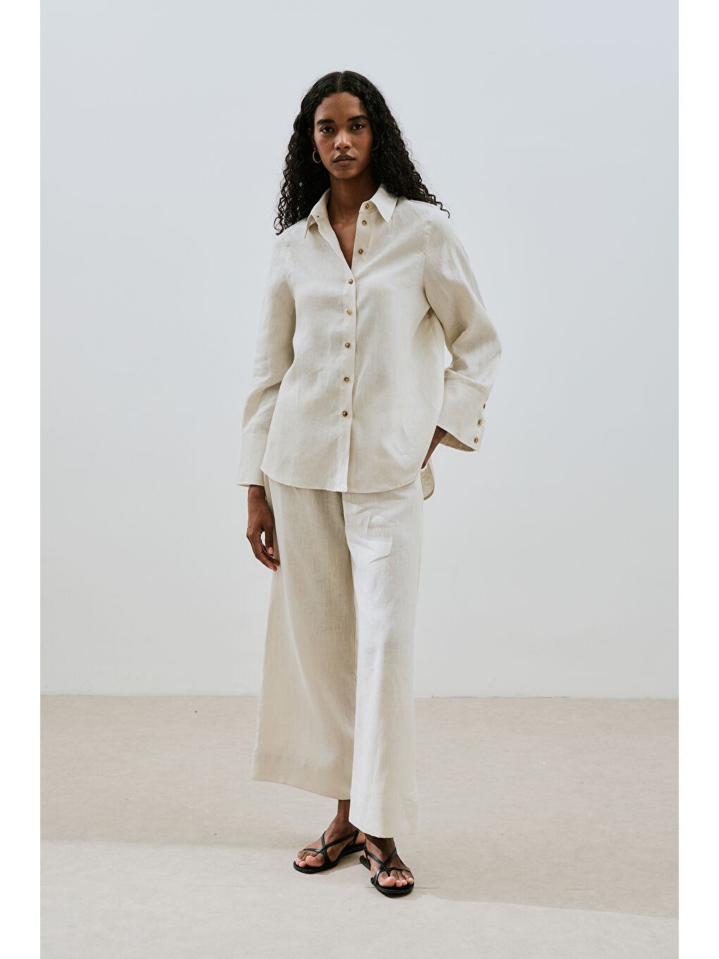 Bej Keten Geniş Manşetli Gömlek Taş-2