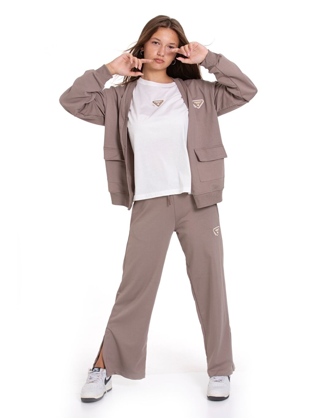 Kahverengi Kız Çocuk 3'lü Takım (Hırka+T-Shirt+Alt) 2 İplik 1217.1-1