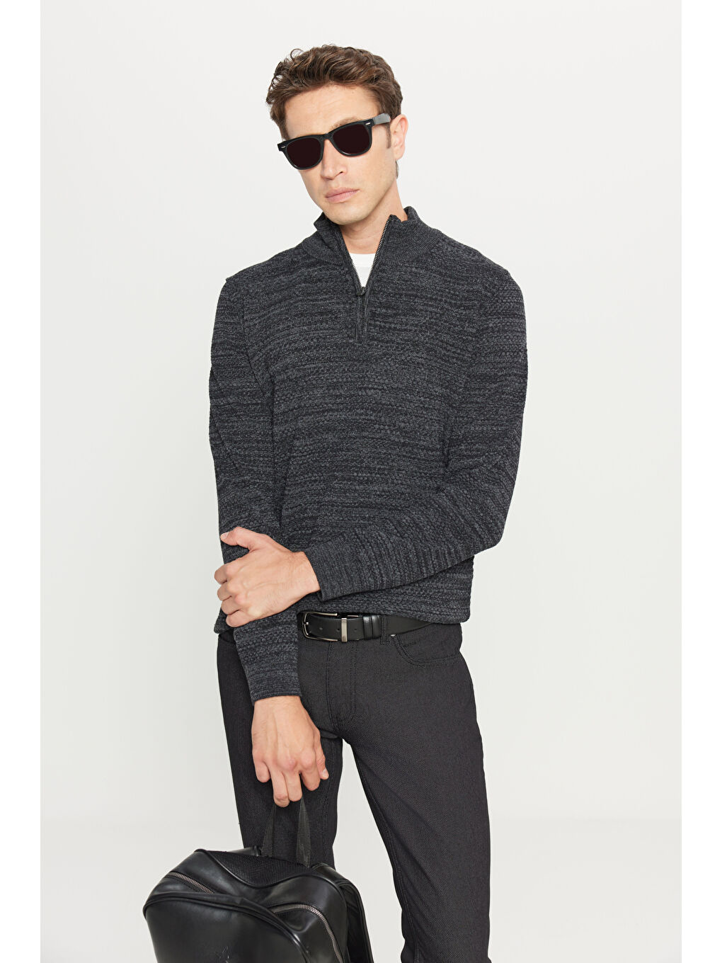 Erkek Antrasit-Melanj Pamuklu Standart Fit Normal Kesim Bato Yaka Jakarlı Triko Kazak