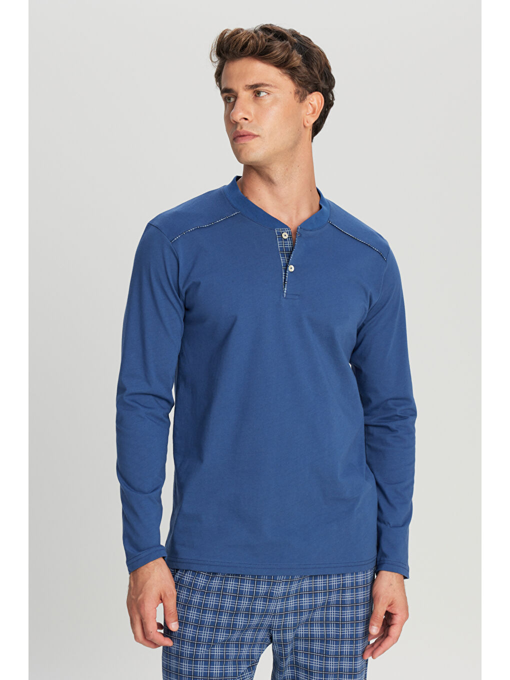 Erkek İndigo %100 Pamuk Standart Fit Hakim Yaka Desenli Cepli Pijama Takımı-1