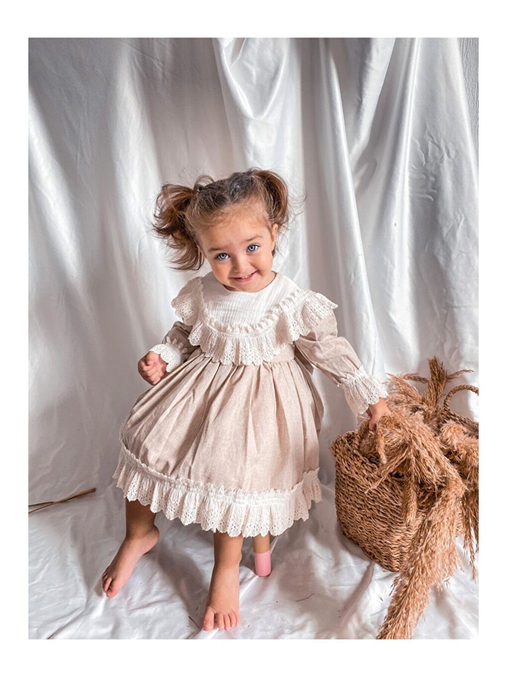Karışık Kız Çocuk Bej Fistolu Vintage Elbise
