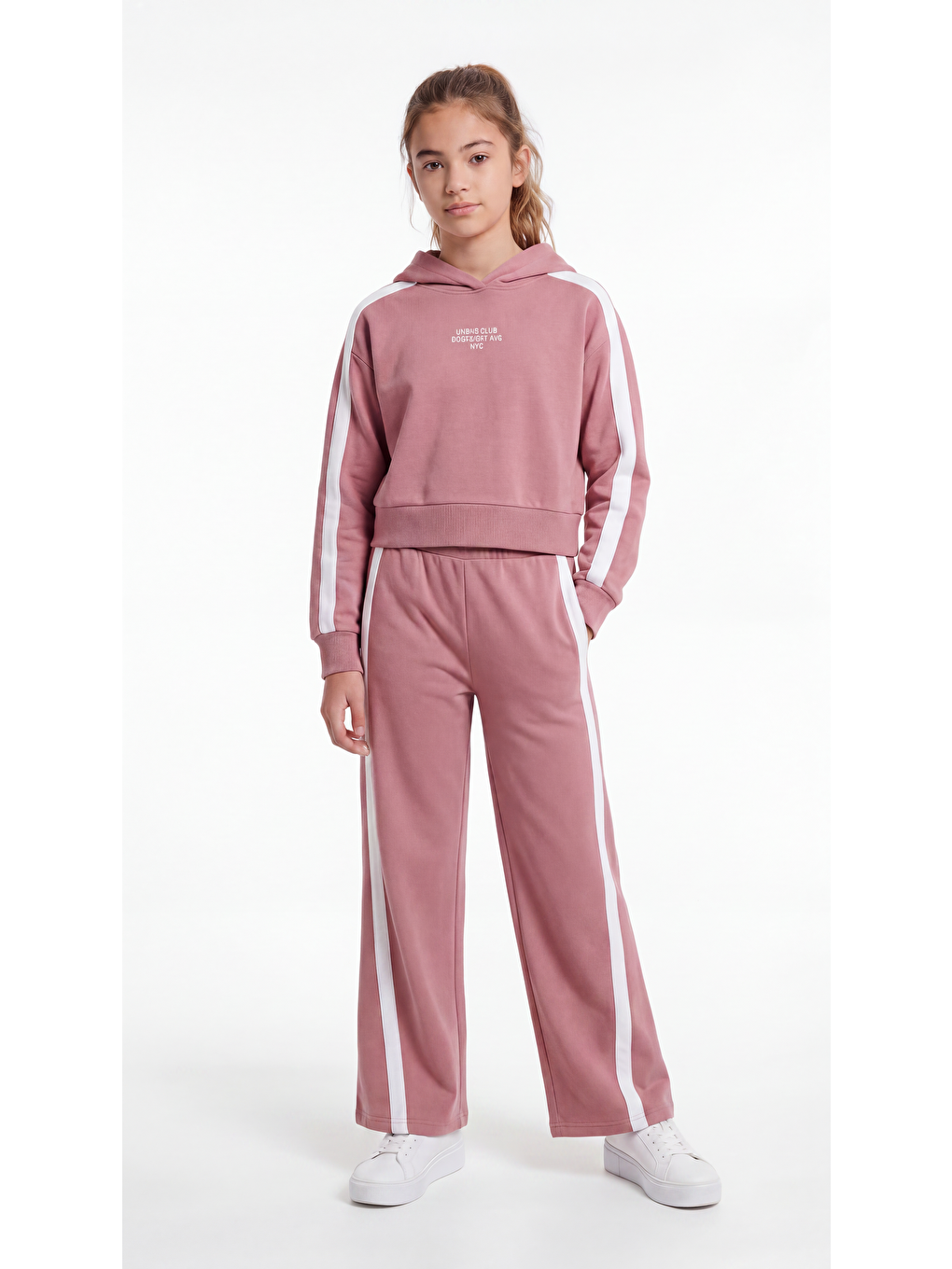 Pembe Urban Club Broadway Ave Nyc Baskılı Yumaşak Dokulu-comfort Kumaş Kız Çocuk Alt Üst Eşofman Takımı-1