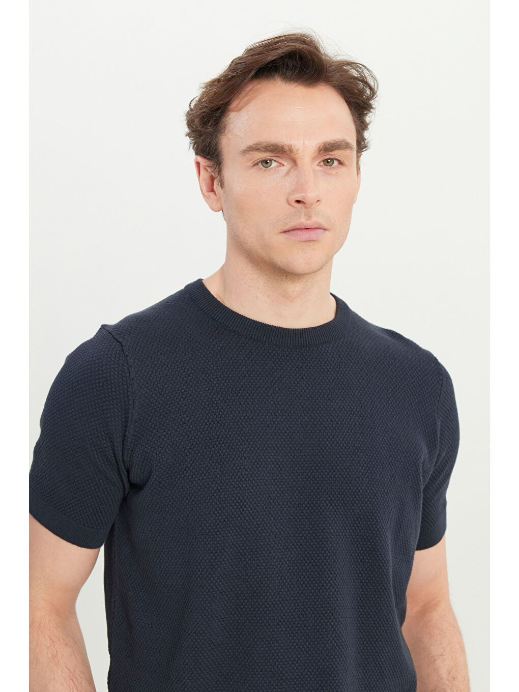 Erkek Lacivert %100 Pamuk Standart Fit Normal Kesim Bisiklet Yaka Triko Tişört-3