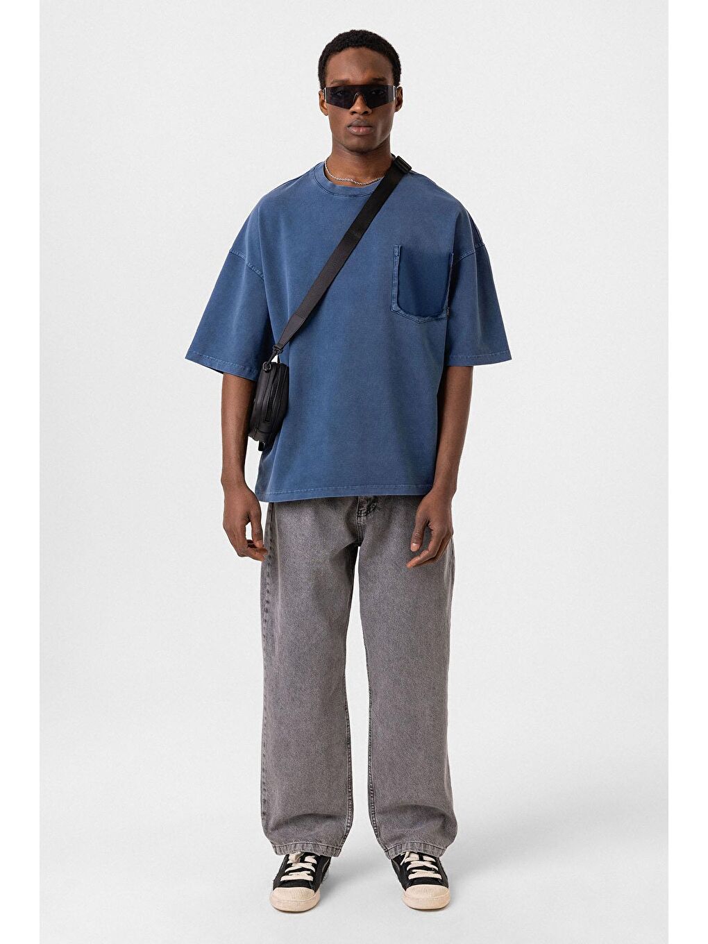 Yıkamalı Cep Detaylı Oversize Tişört İndigo