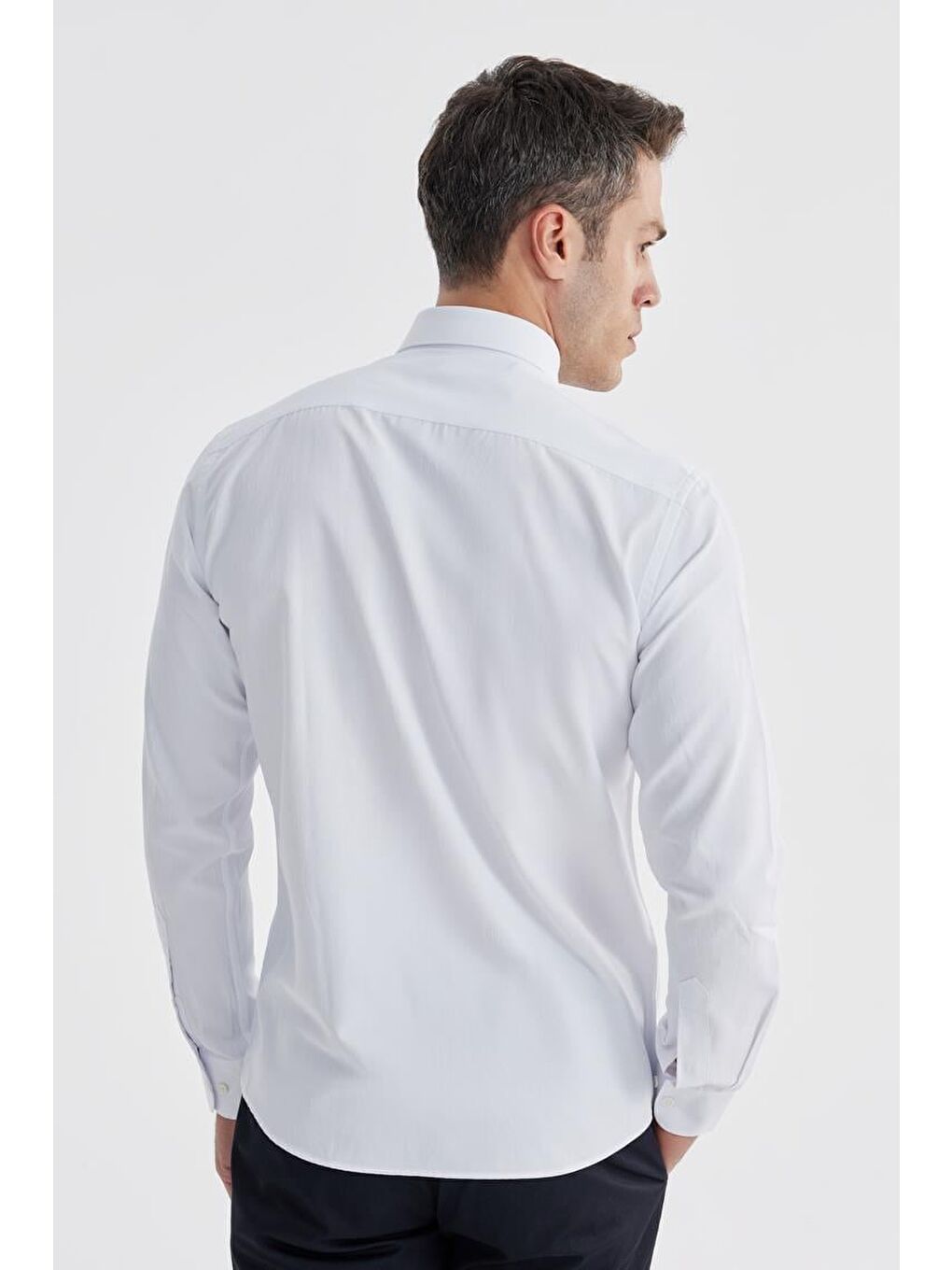 Beyaz Slim Fit Desenli Pamuklu Düğmeli Yaka Gömlek-3