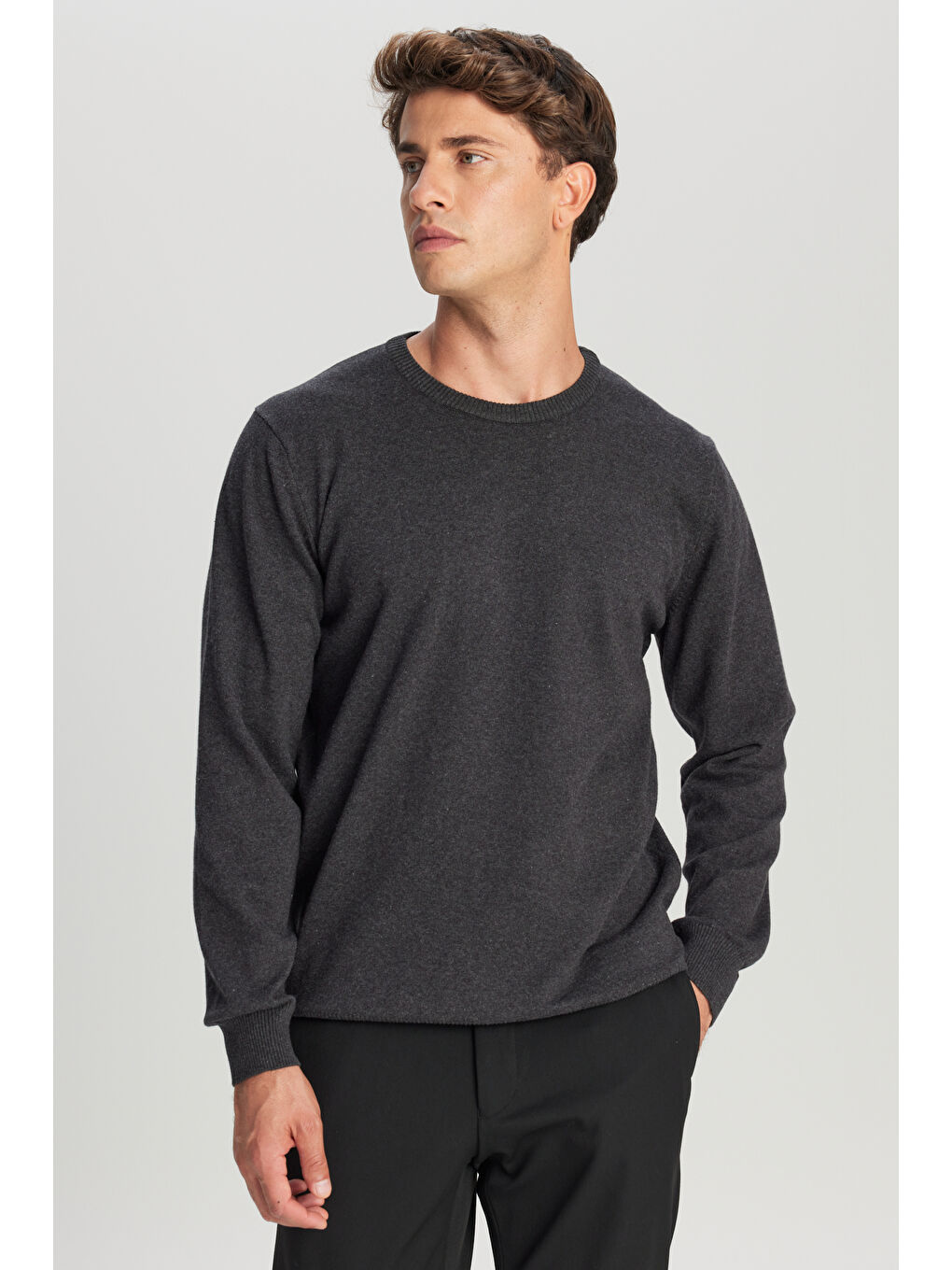 Erkek Antrasit-Melanj Pamuklu Standart Fit Normal Kesim Bisiklet Yaka Triko Kazak-2