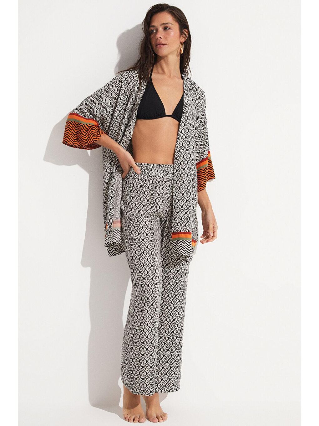 June Siyah Desenli Kimono TAKIM