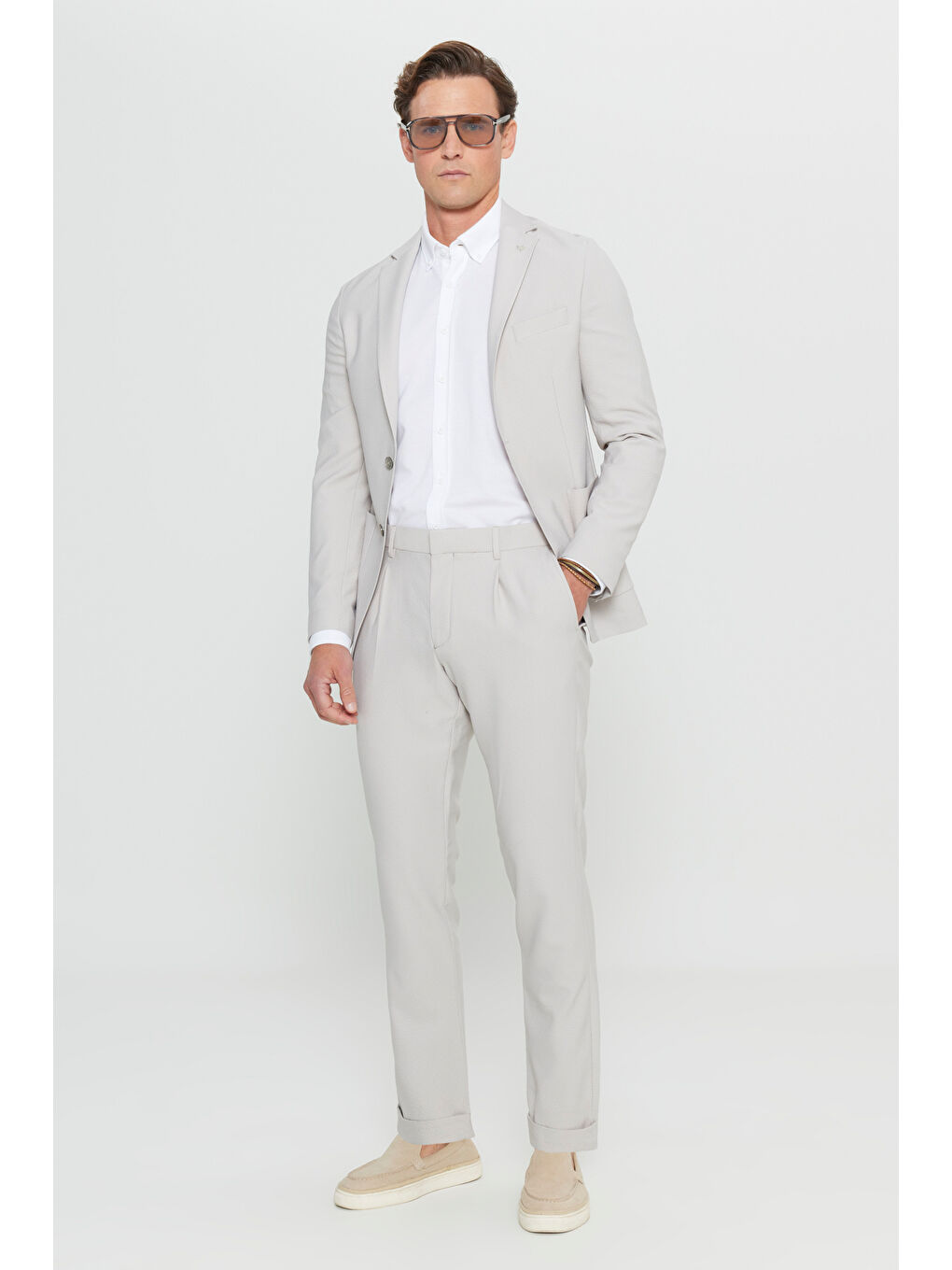 Erkek Bej Slim Fit Dar Kesim Mono Yaka Torba Cepli Gofre Desenli Esnek Takım Elbise-1