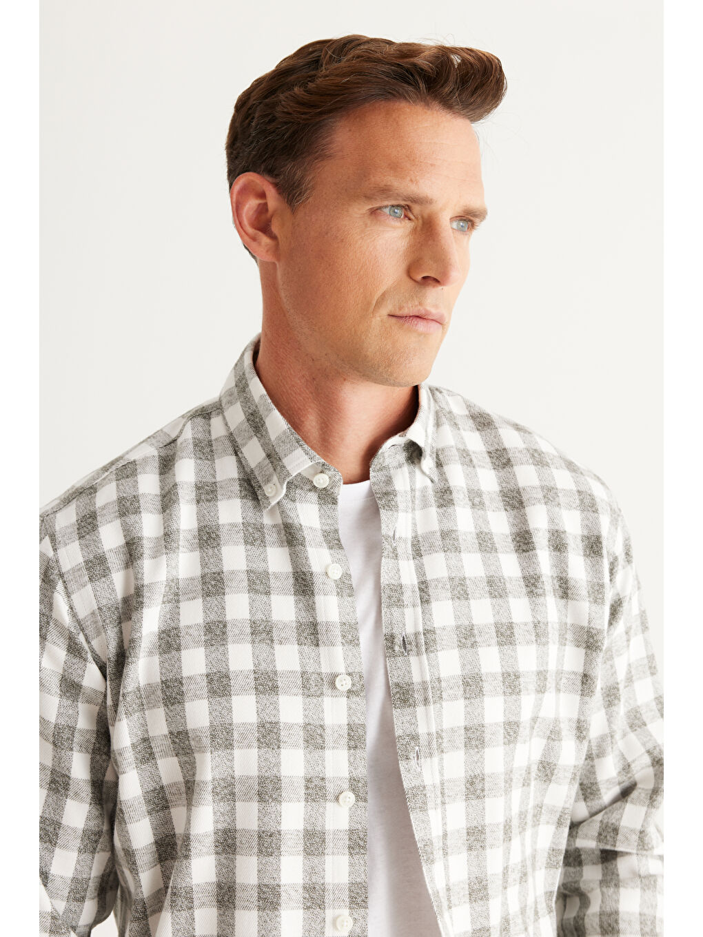 Erkek Ekru-Haki Comfort Fit Rahat Kesim Düğmeli Yaka Flanel Oduncu Gömlek-3