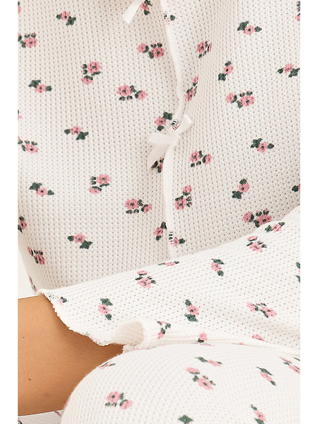 Ekru Çiçek Desenli Waffle Kumaş Örme Pijama Takım 7944-1