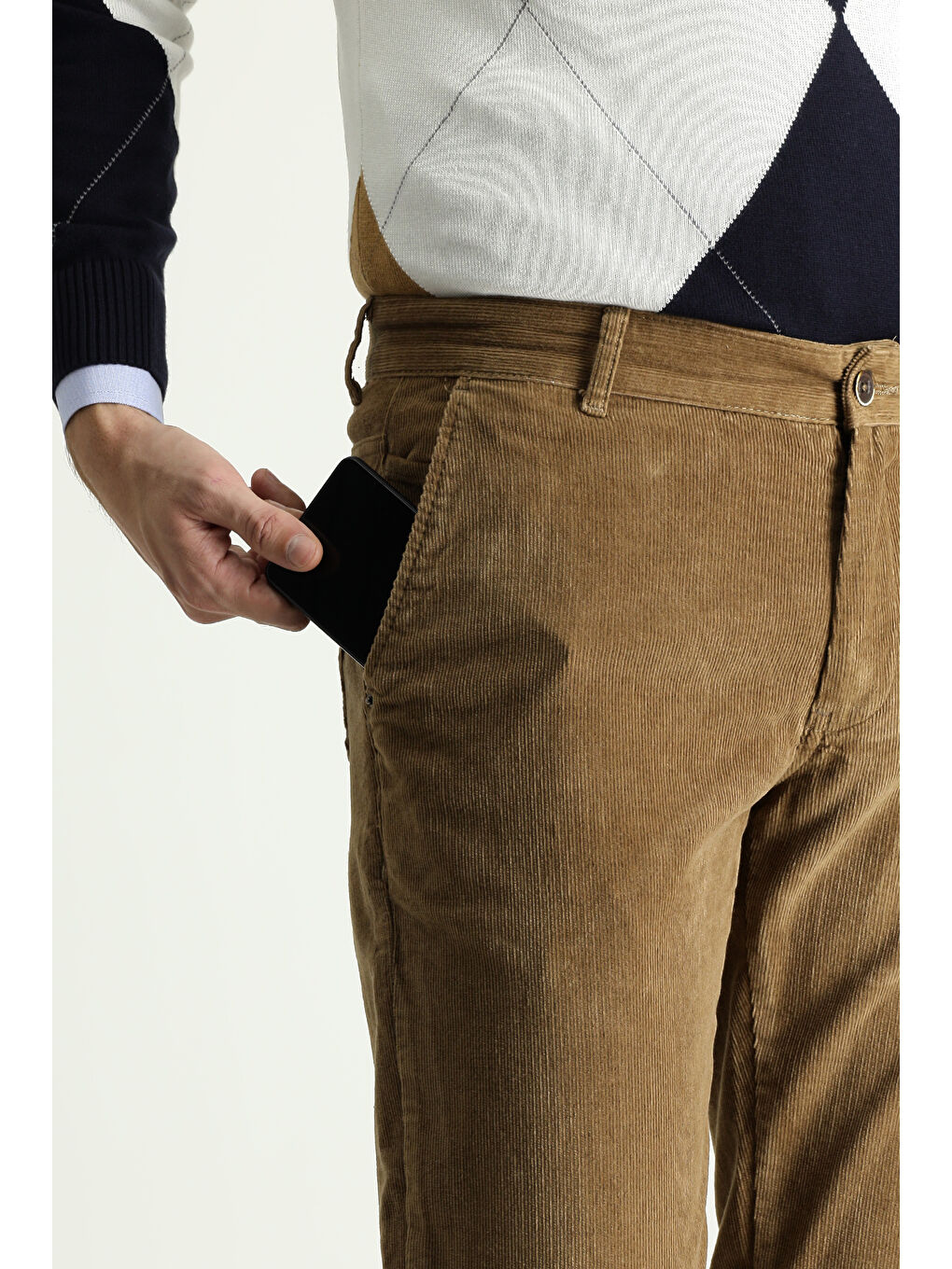 Bej Slim Fit Dar Kesim Elastanlı Kadife Pantolon-3