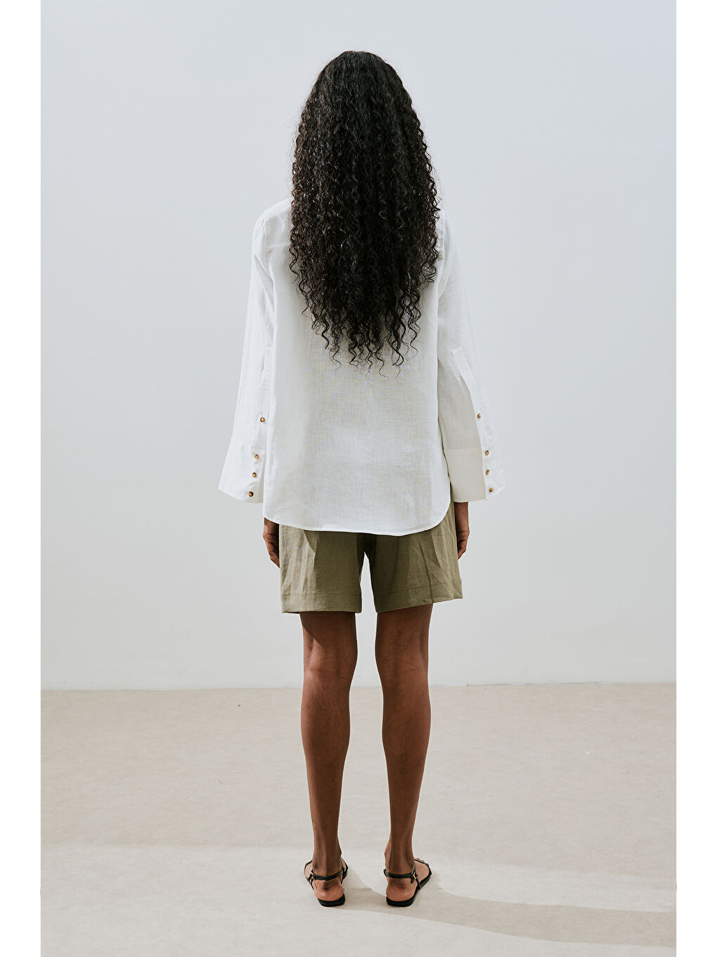 Keten Geniş Manşetli Gömlek Ekru-7