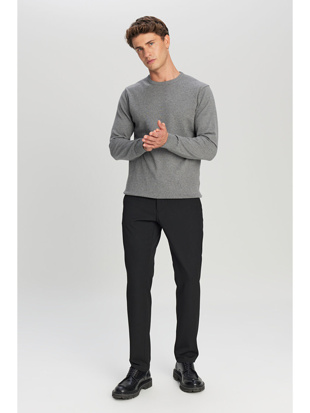 Erkek Gri Melanj Pamuklu Standart Fit Normal Kesim Bisiklet Yaka Triko Kazak-1