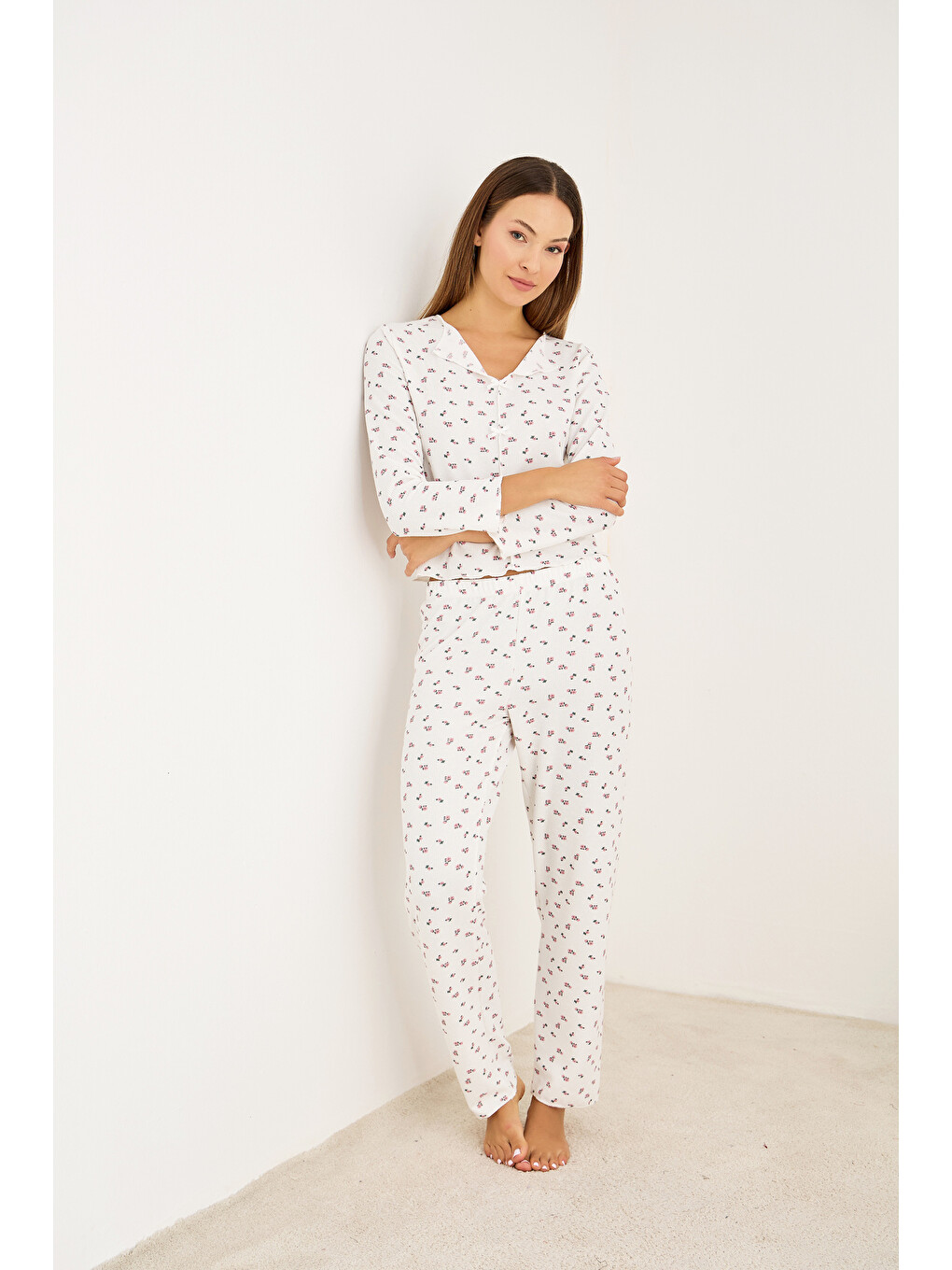 Ekru Çiçek Desenli Waffle Kumaş Örme Pijama Takım 7944-2