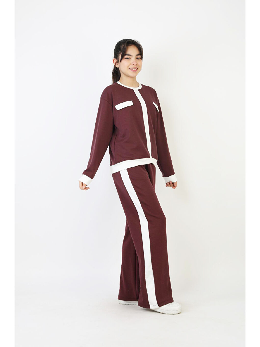 Mürdüm Kız Çocuk Garni Detaylı ve Geniş Paçalı Alt-Üst Takım 12502