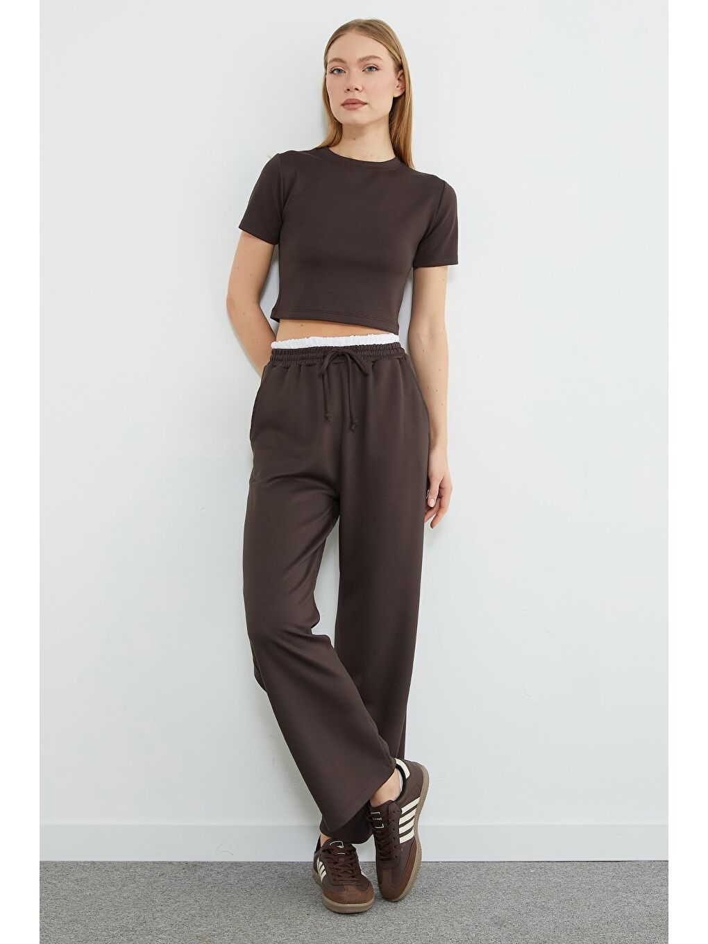 Kahverengi Beli Garnili Cepli Modal Pantolon