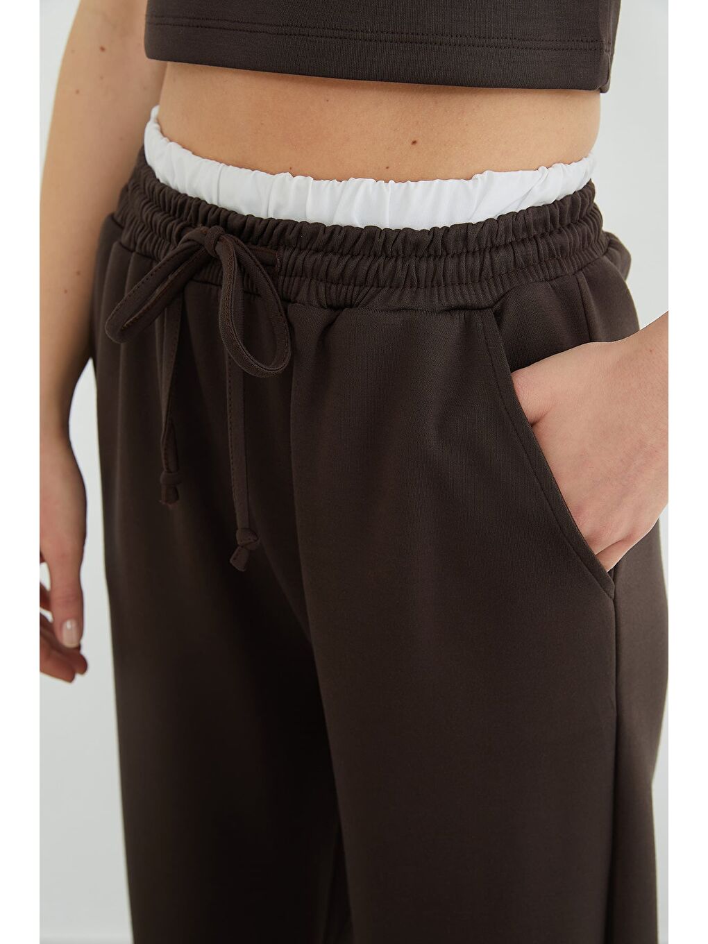 Kahverengi Beli Garnili Cepli Modal Pantolon-4