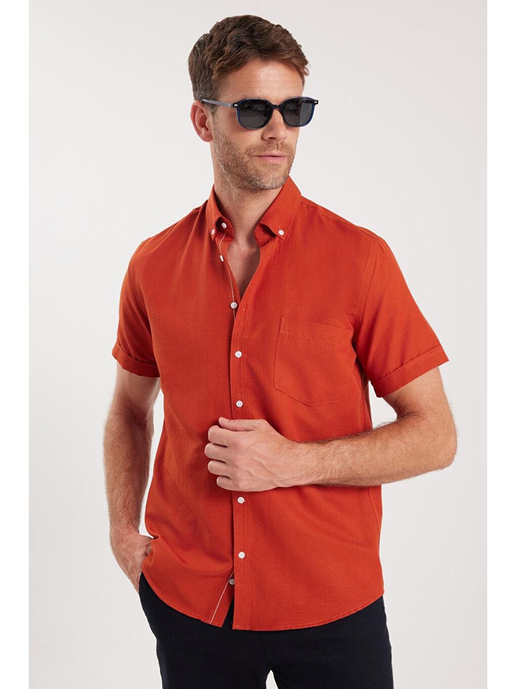 Kahverengi Erkek Klasik Regular Fit Rahat Kesim Düğmeli Spor Yaka Oxford Pamuklu Kısa Kol Kiremit Gömlek-3