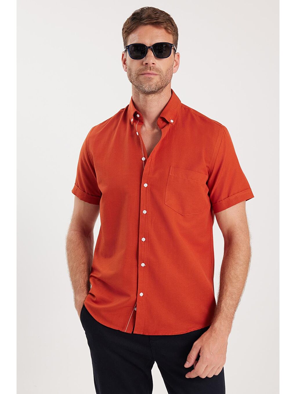 Kahverengi Erkek Klasik Regular Fit Rahat Kesim Düğmeli Spor Yaka Oxford Pamuklu Kısa Kol Kiremit Gömlek-4
