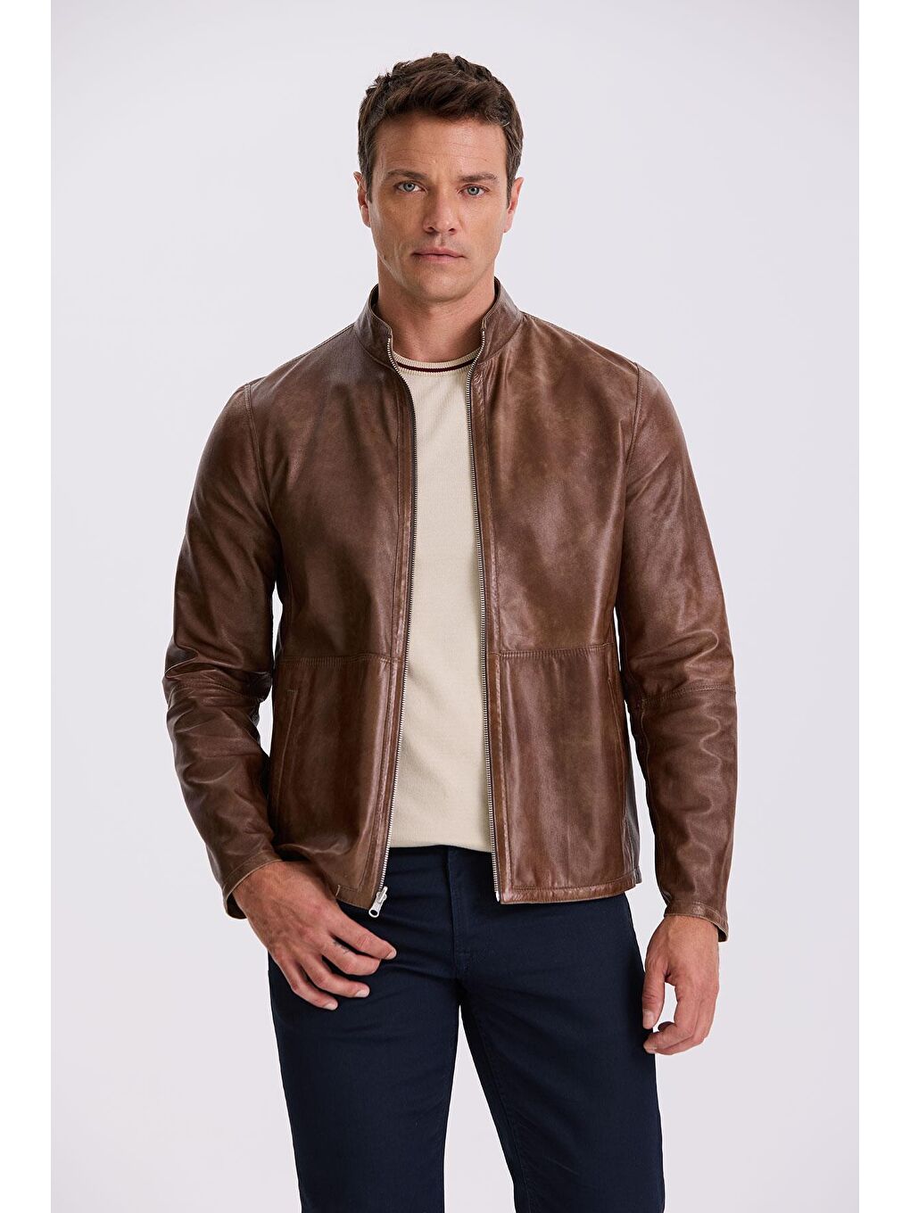 Bej Comfort Fit Dik Yaka Çift Taraflı %100 Deri Mont-4