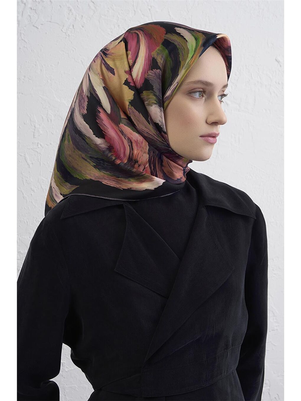 Karışık Soyut Desenli Saf İpek Twill Eşarp 9423D 36-1