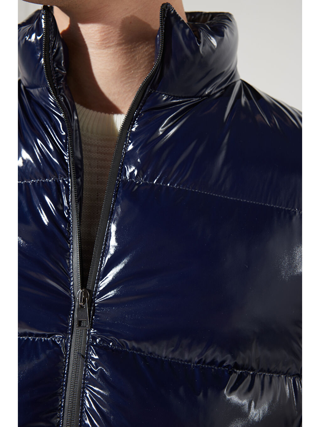 Erkek Lacivert Standart Fit Soğuk Geçirmez Casual Mont-3