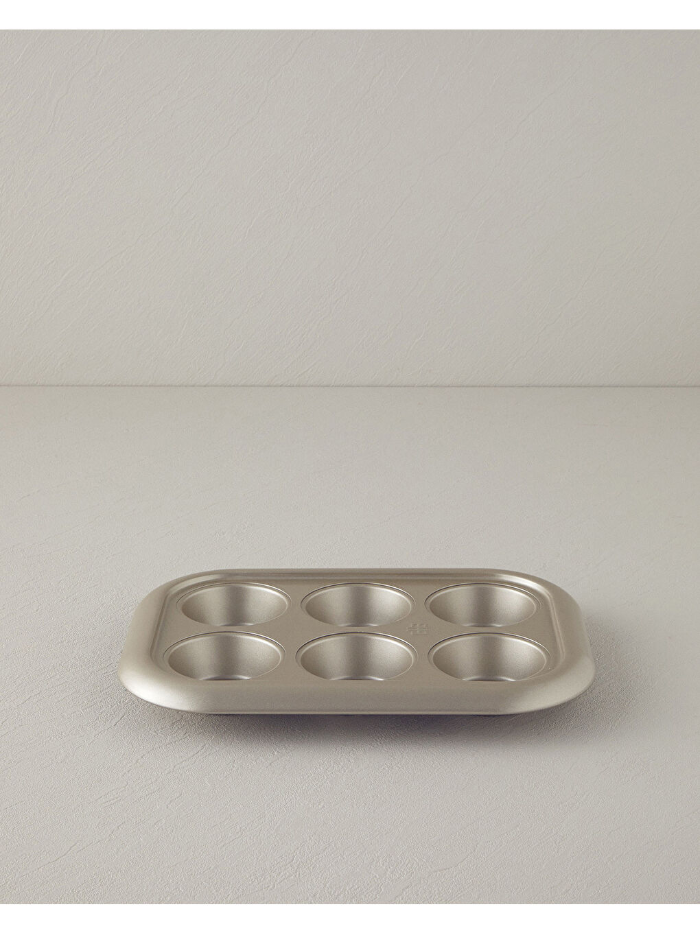 Kahverengi Patisserie Mimi Karbon Çelik Muffin Kek Kalıbı 29 5x21 cm