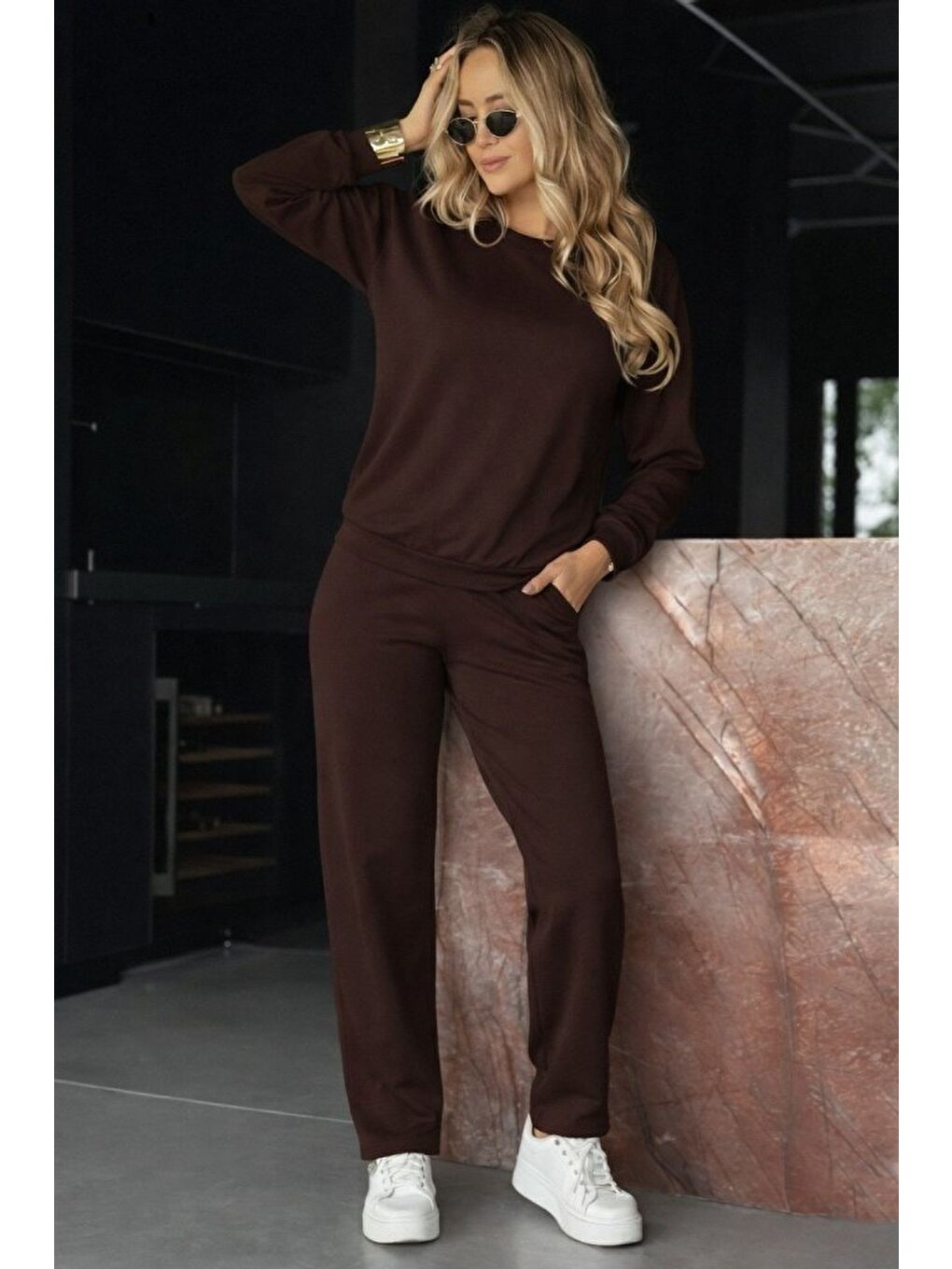 Kahverengi Kadın Uzun Kollu Bisiklet Yaka Viskon Iki Iplik Bluz Ve Pantolon Ikili Takım
