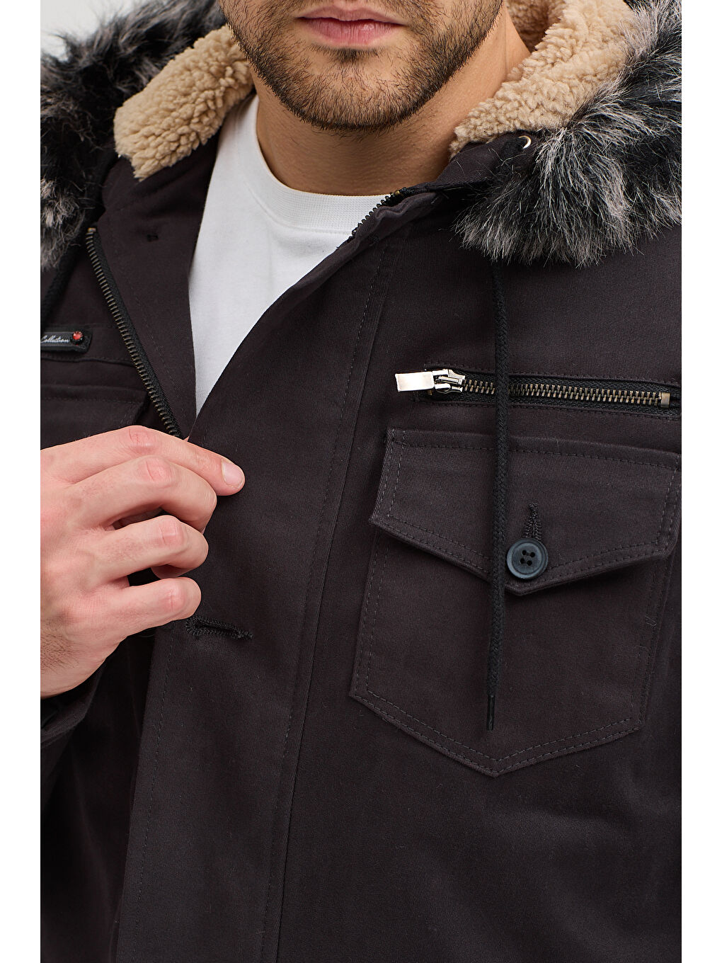 Antrasit Erkek  İçi Kürklü Soğuk Ve Rüzgar Geçirmez Kışlık Kapüşonlu Mont 225-1