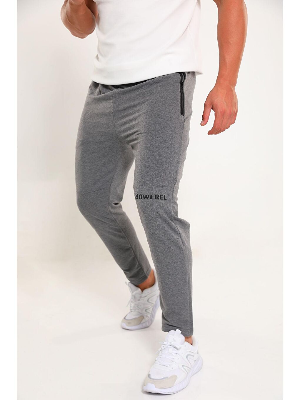 Gri Bel Lastikli Yazı Baskı Detaylı Erkek Eşofman Altı