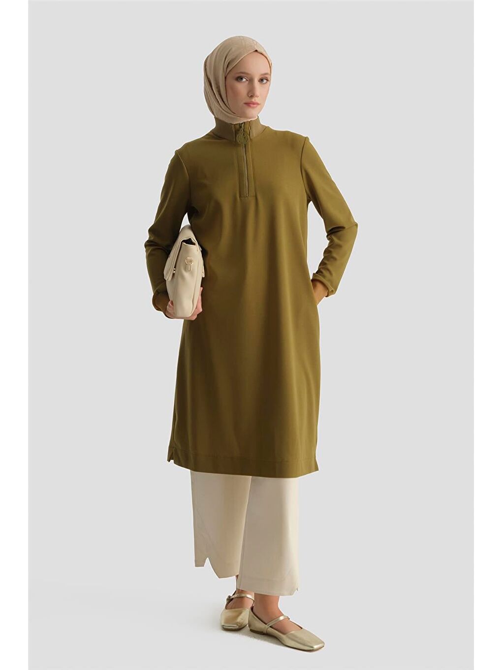 Fermuar Detaylı Basic Tunik Yağ Yeşili-1
