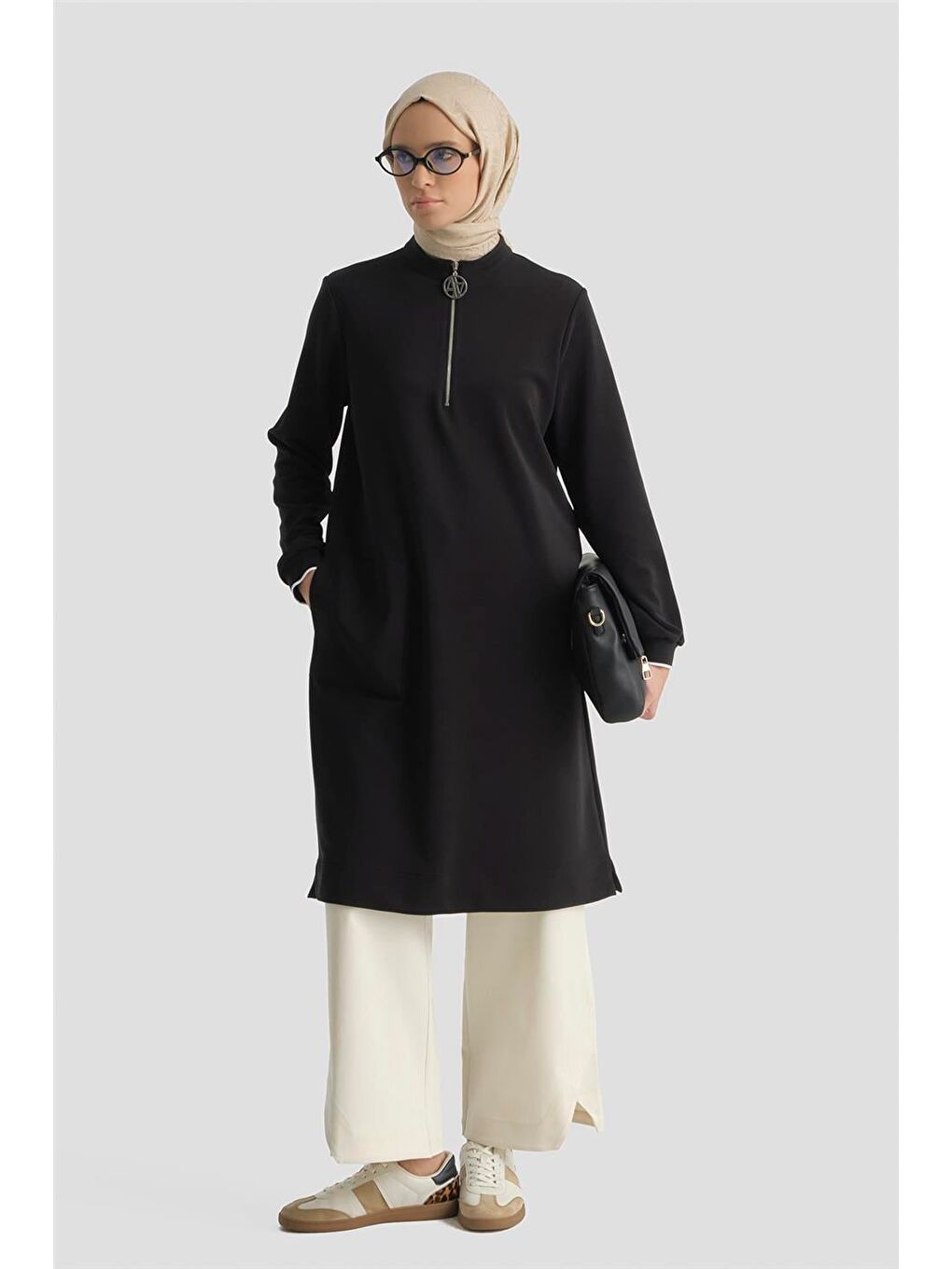 Fermuar Detaylı Tunik Siyah-1