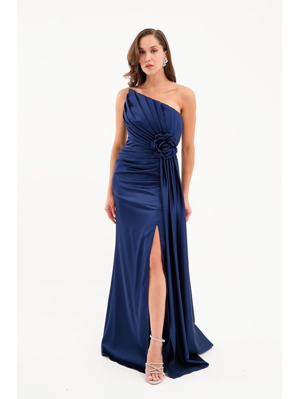 Kadın Lacivert Drapeli Çiçek Detay Uzun Saten Abiye Elbise-2
