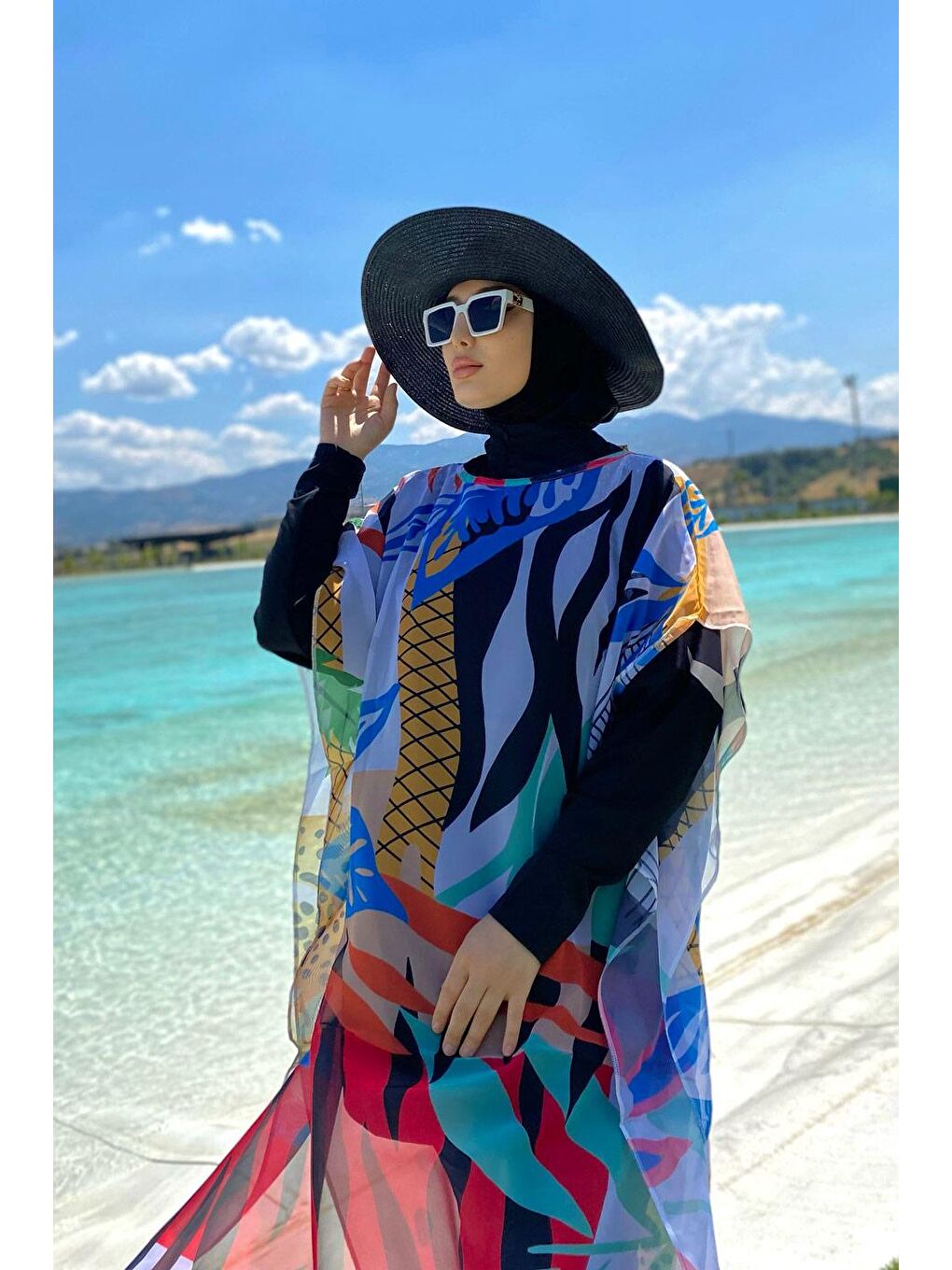 Karışık Çiçek Desenli Kaftan Kimono Pareo P2102
