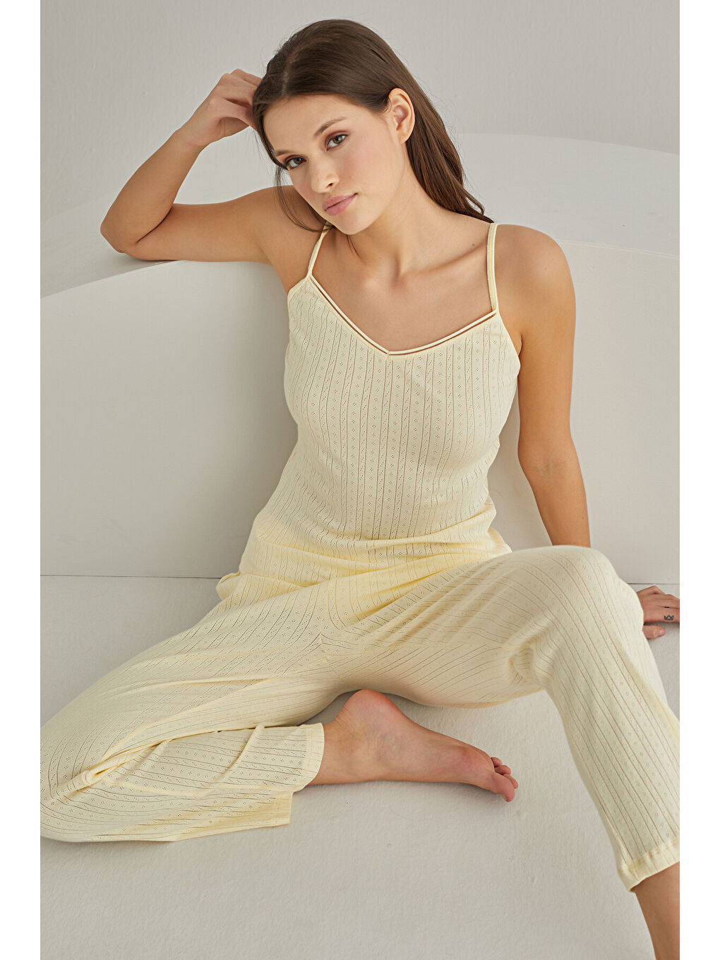 Sarı Hole İnce Askılı Sıfır Kol Pijama Takımı-3