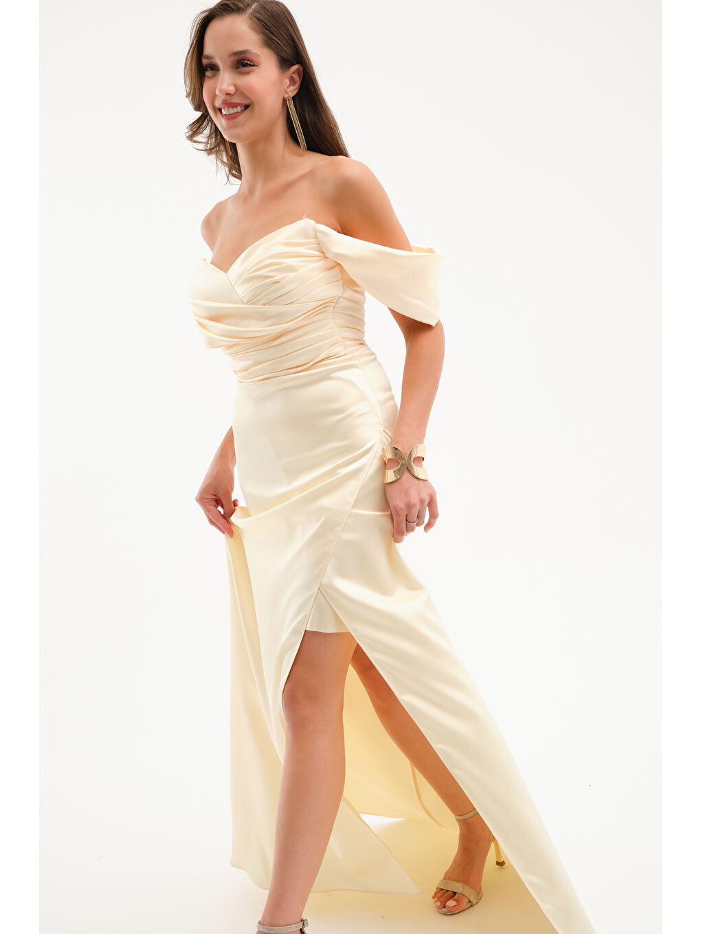 Kadın Sarı Kayık Yaka Yırtmaçlı Söz Nişan Nikah Abiye Elbise-2