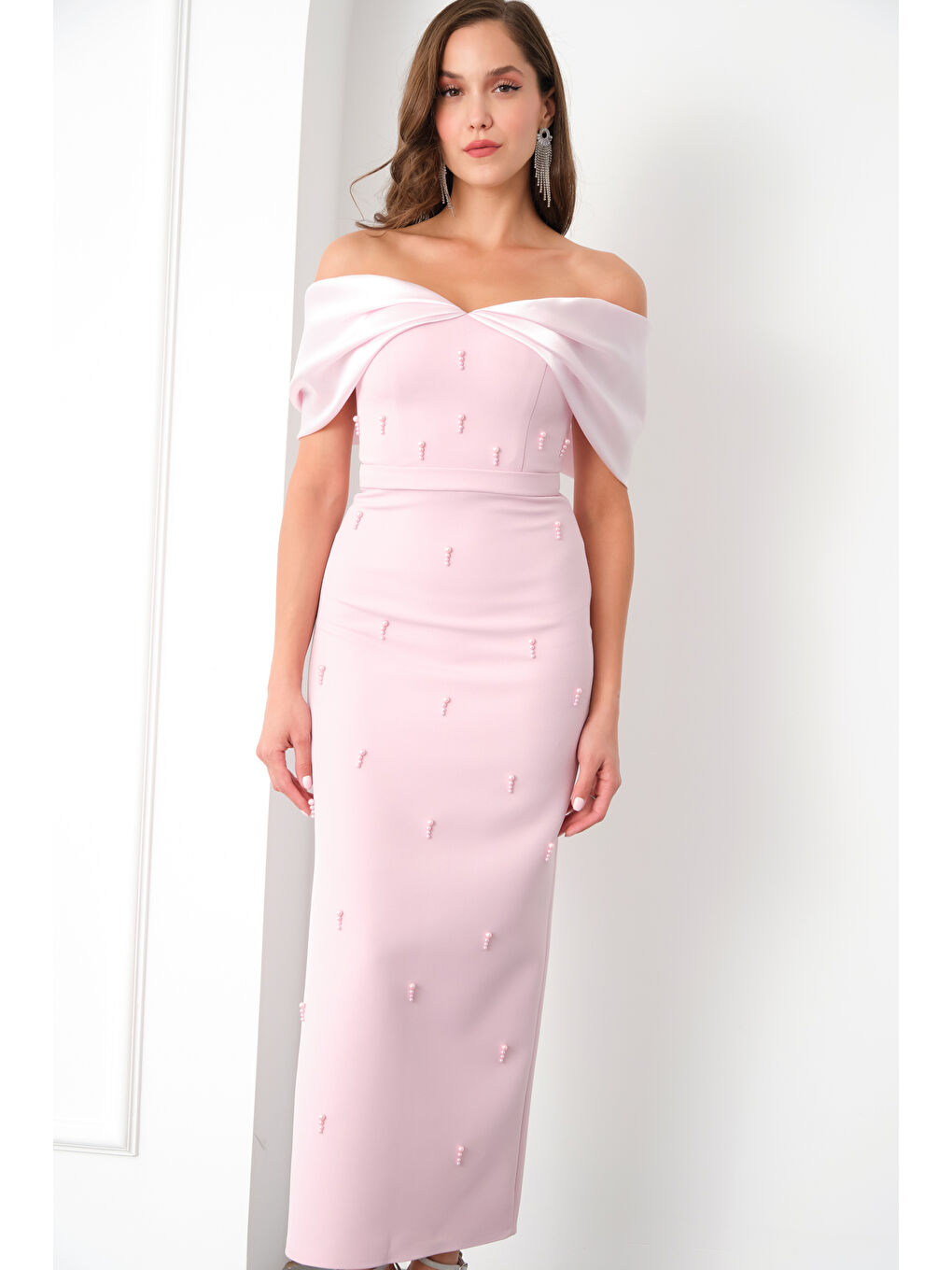 Pembe Kadın Pudra Kayık Yaka İncili Söz Nişan Nikah Abiye Elbise-1