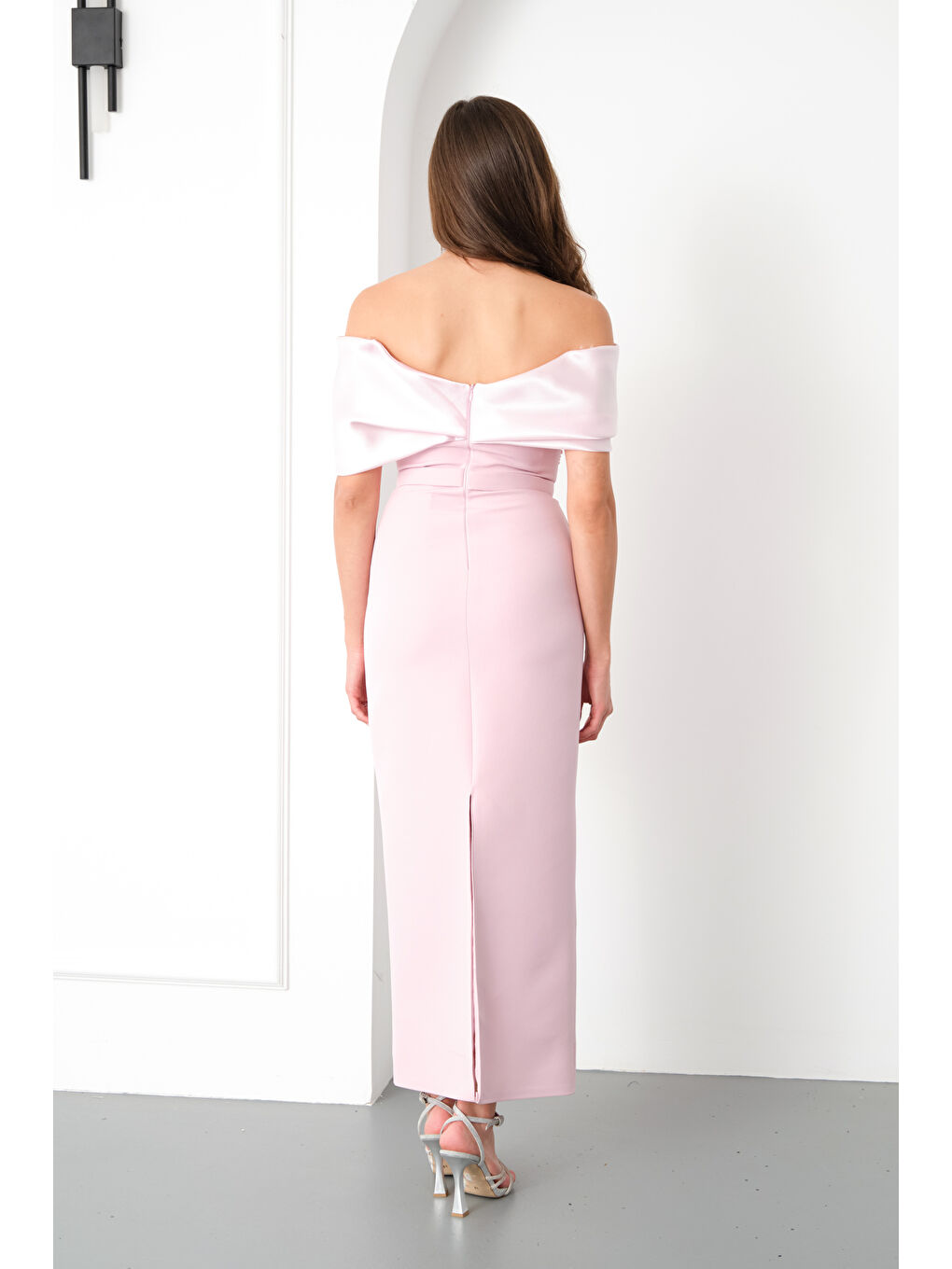 Pembe Kadın Pudra Kayık Yaka İncili Söz Nişan Nikah Abiye Elbise-4