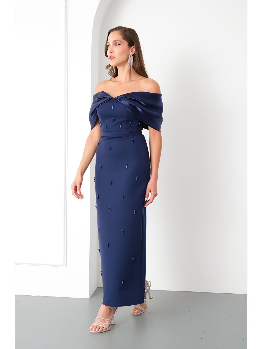 Kadın Lacivert Kayık Yaka İncili Söz Nişan Nikah Abiye Elbise-1
