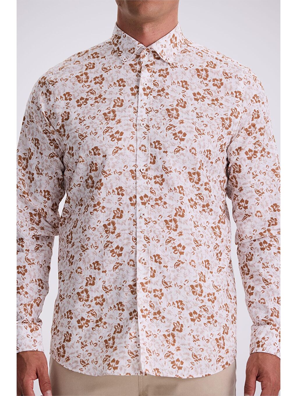 Kahverengi Kahve Çiçek Desenli Yaka Düğmeli Comfort Fit Gömlek-2