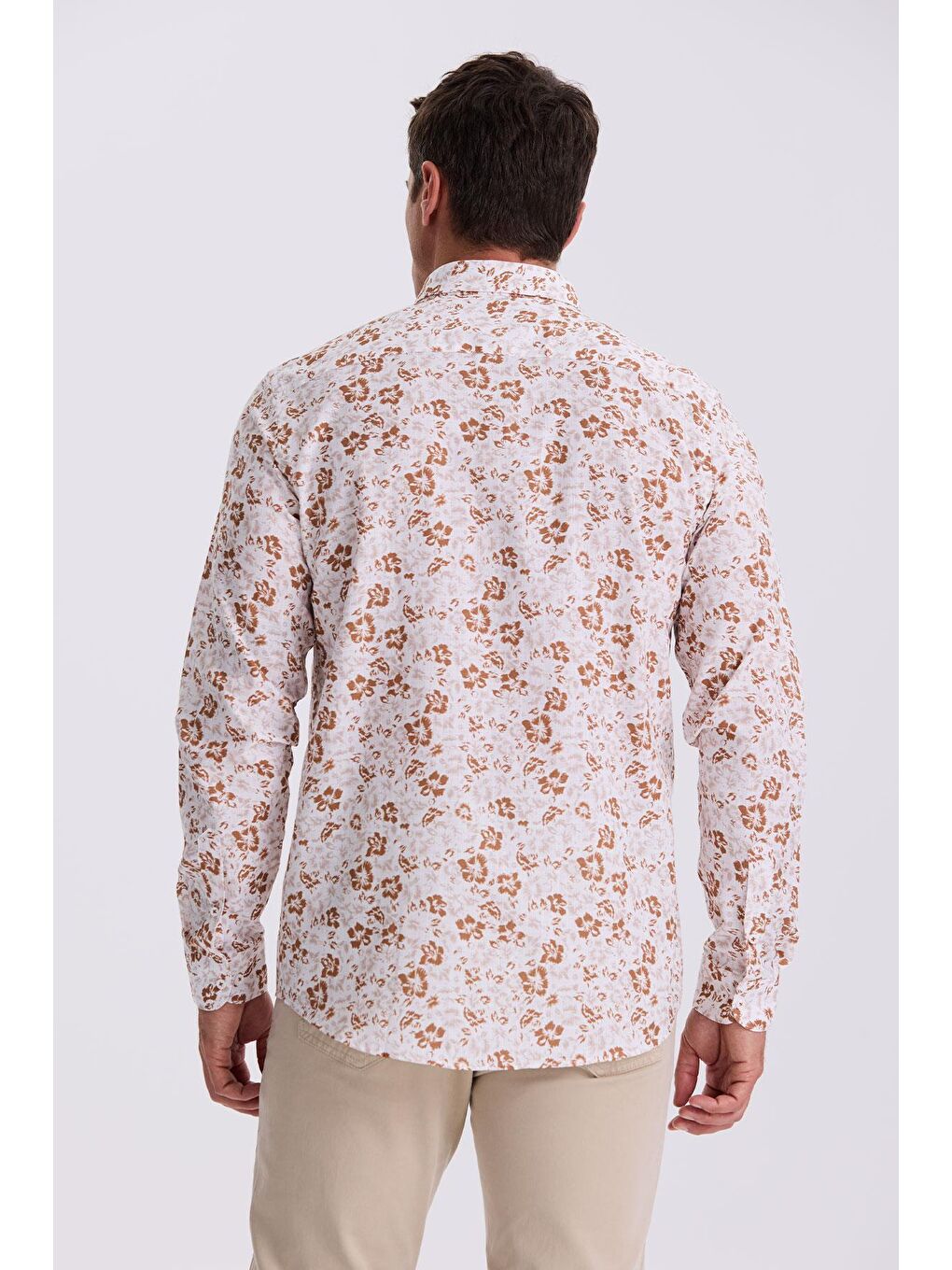 Kahverengi Kahve Çiçek Desenli Yaka Düğmeli Comfort Fit Gömlek-3